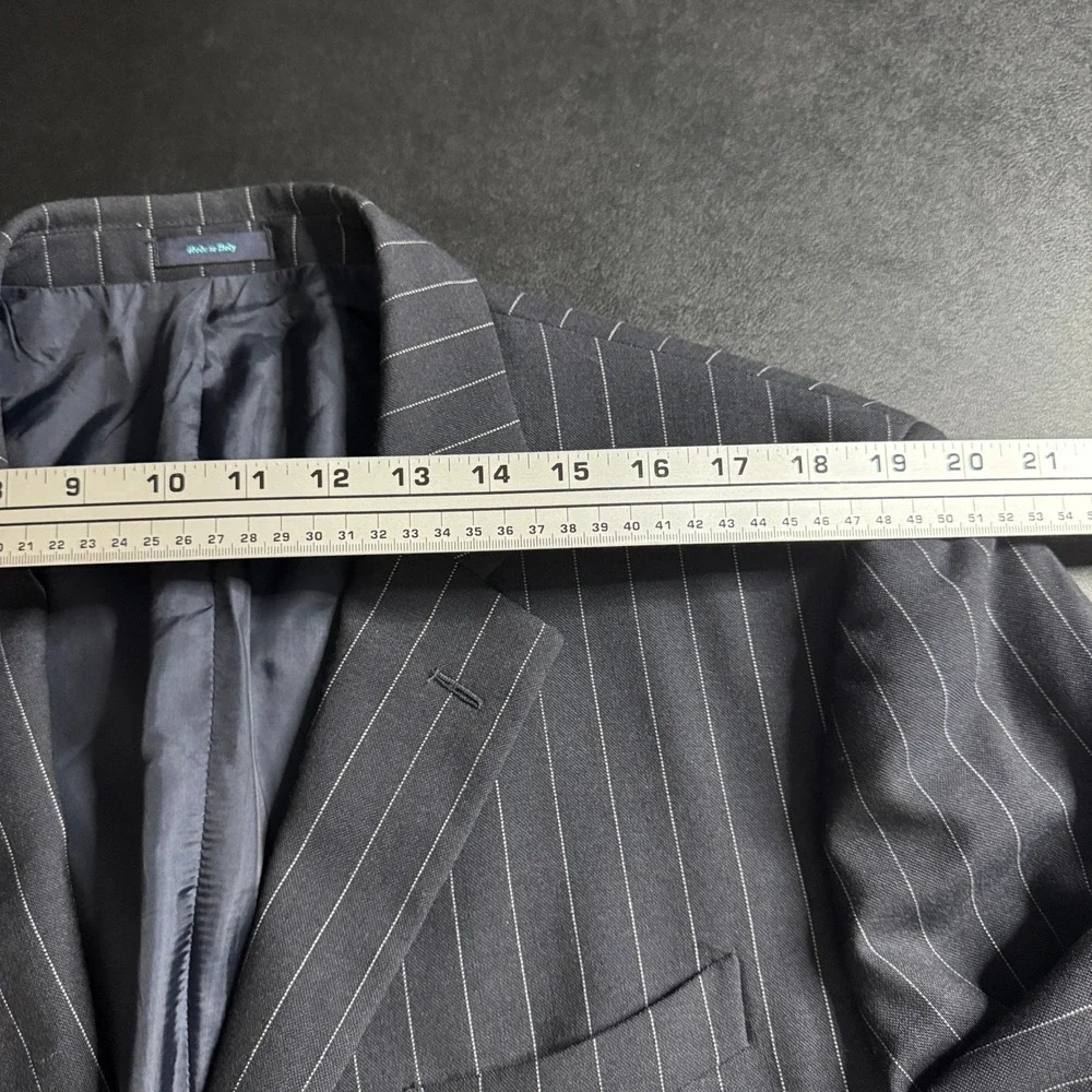 Façonnable Men's 100% Wool (56 EU)‎ 44L 32W Pinstripe Two-Piece Suit Classic Fit
